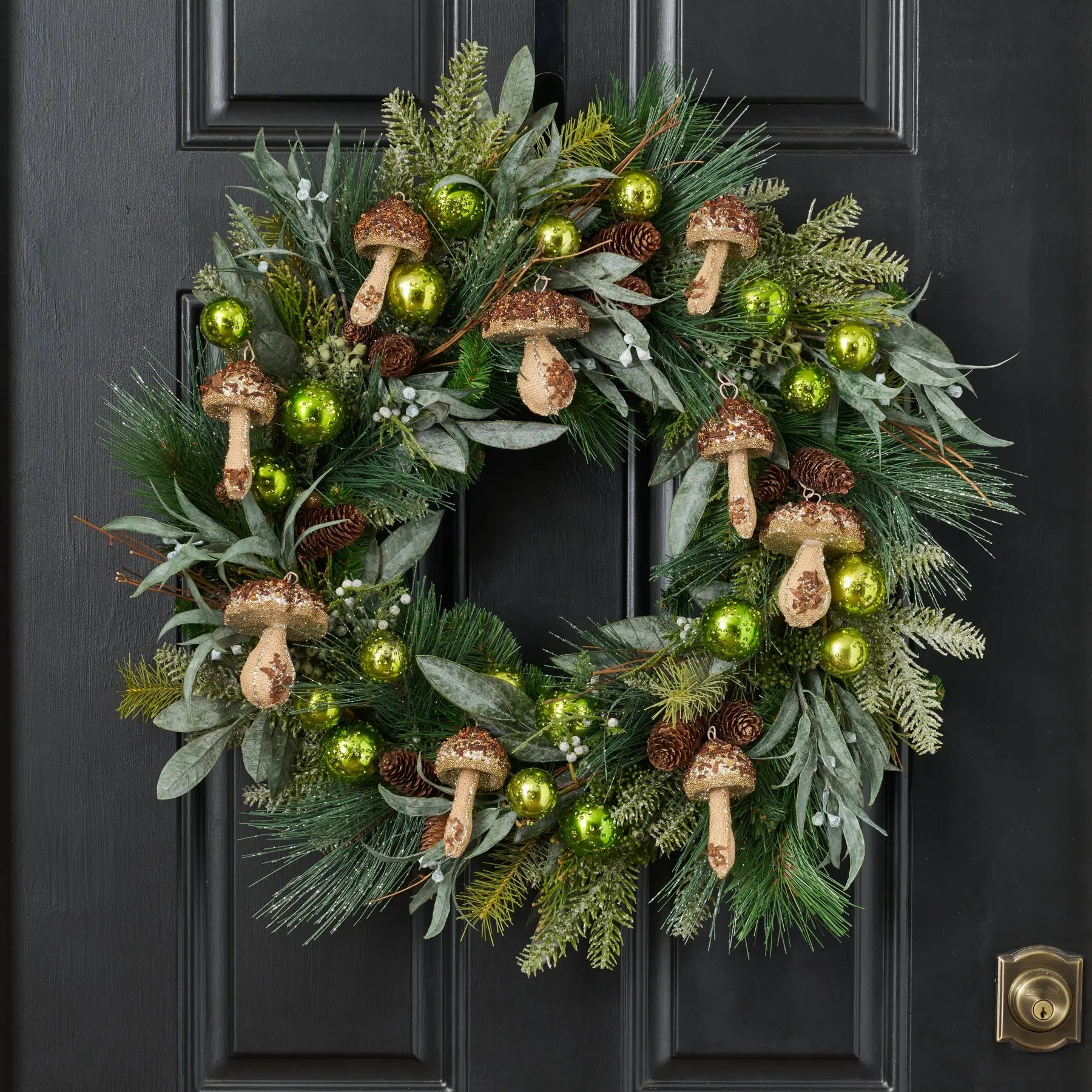 CW1392TwinklingToadstoolForest-FrostedLongNeedle_ForestPine_GlitterMushroom_GreenMiniBall.jpg Twinkling Toadstool Forest - Frosted Long Needle and Forest Ball Christmas Wreath