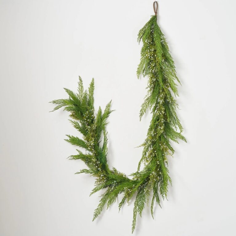 Forest Harmony - Lebanon Cedar and Juniper Berry Holiday Mantle Christmas Garland - 6 Foot