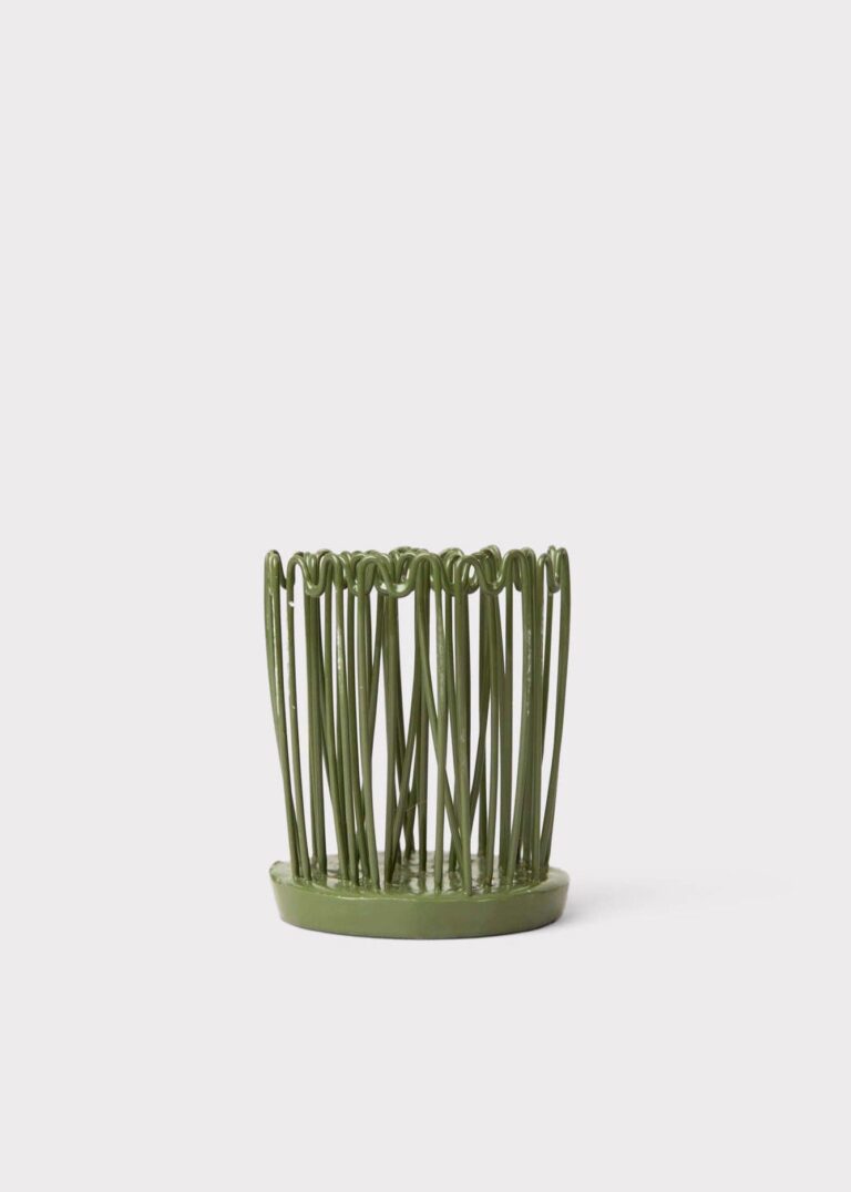 Close-up of vase silhouette detail on this Small Flower Hairpin Frog Holder - 2 inch