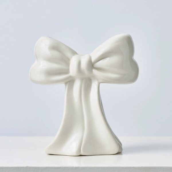 Close-up of leaf foliage texture on this Gloss White Ceramic Bow Decorative Home Decor Vase