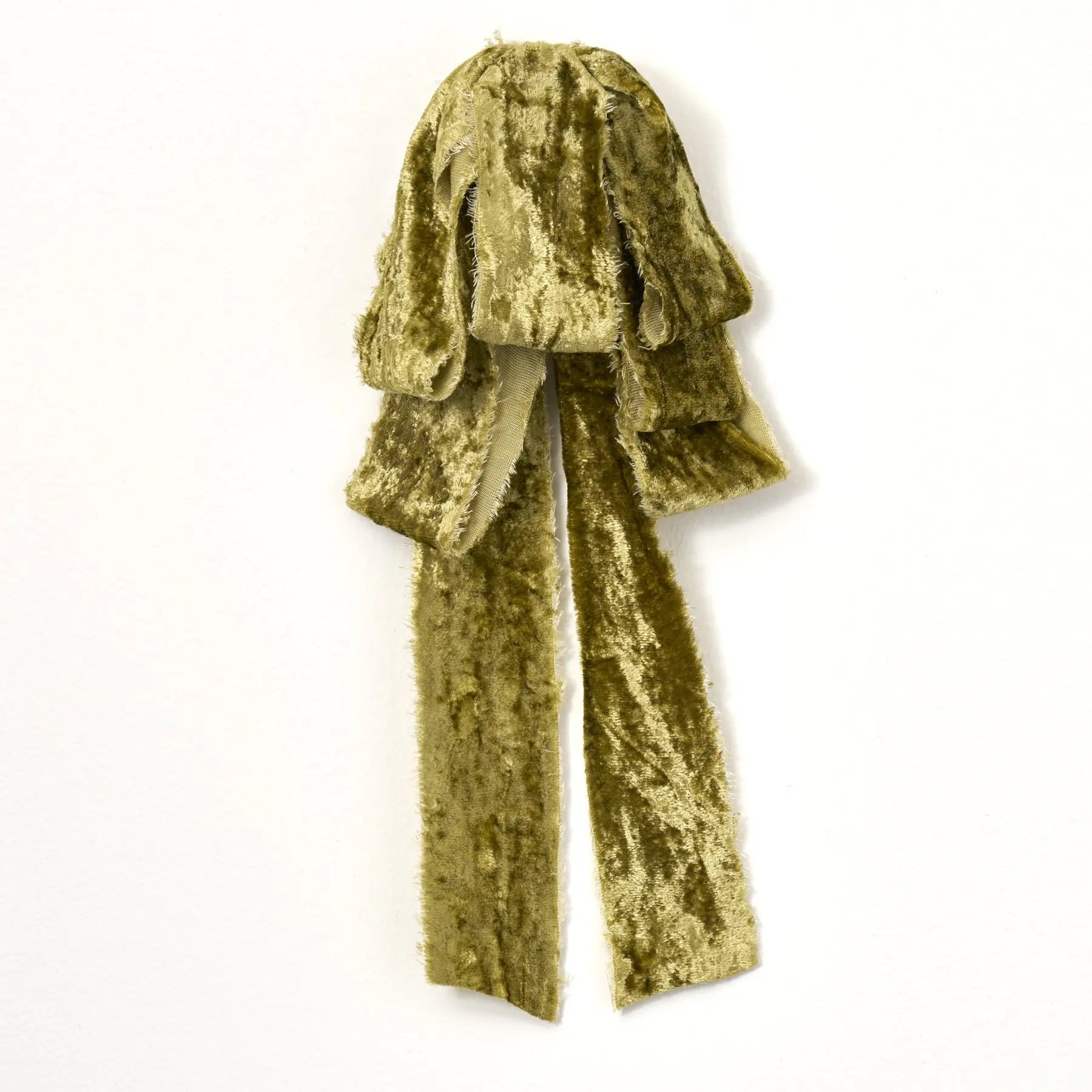 ORNAM1187MossGreenRawEdgeSilkVelvetVelvetLuxDrapeLoopBow.jpg Moss Green Raw Edge Silk Velvet Lux Drape Loop Bow