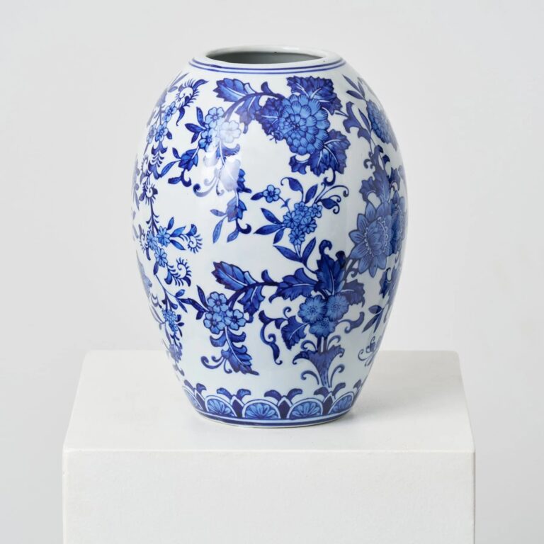 Blue and White Porcelain Chinoiserie Flower Bouquet Large Rounded Barrel Urn Vase - Blue and