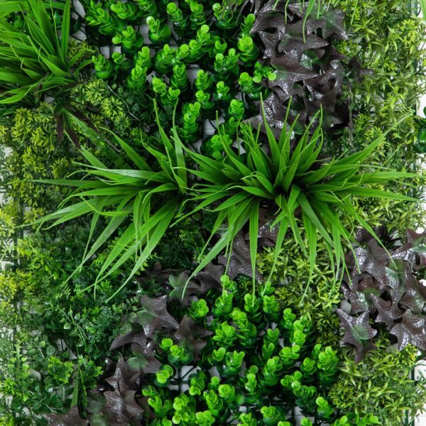 Close-up of craft detail close-up on this 20' x 40' UV Resistant Borneo Jungle Artificial